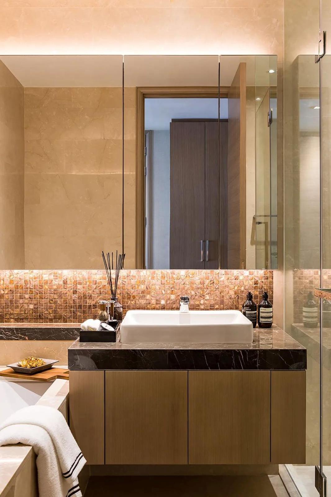 Waldorf Astoria Residences High Floor Luxury Central Location Apartment Bangkok